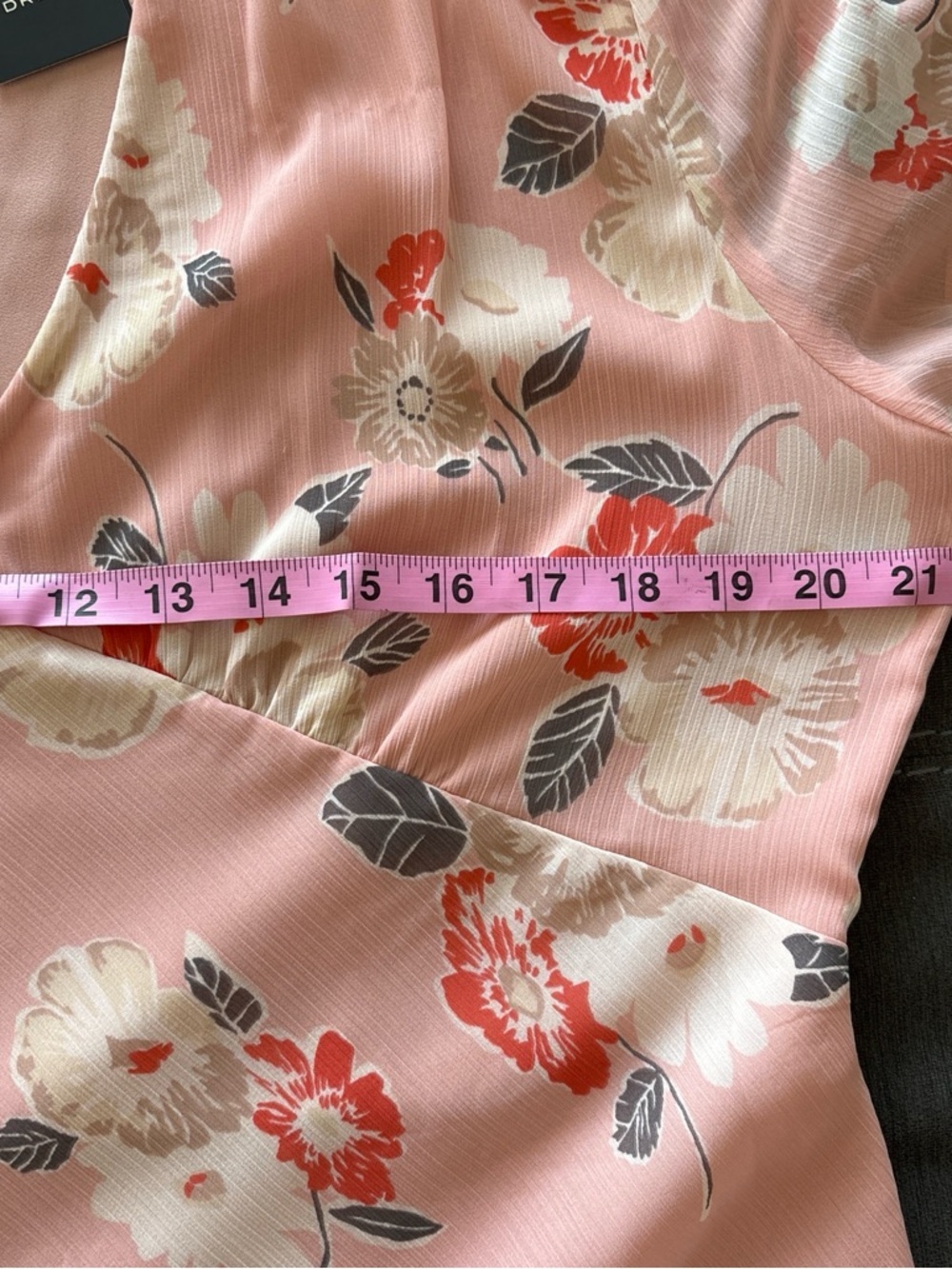 Ralph Lauren Pink Floral V-Neck Midi Dress. 16 - Picture 6 of 11